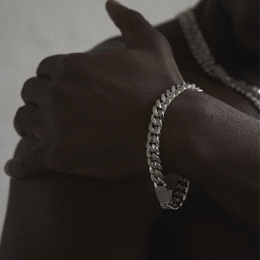 Half Iced Cuban Bracelet (Silver) 8mm - Image 3