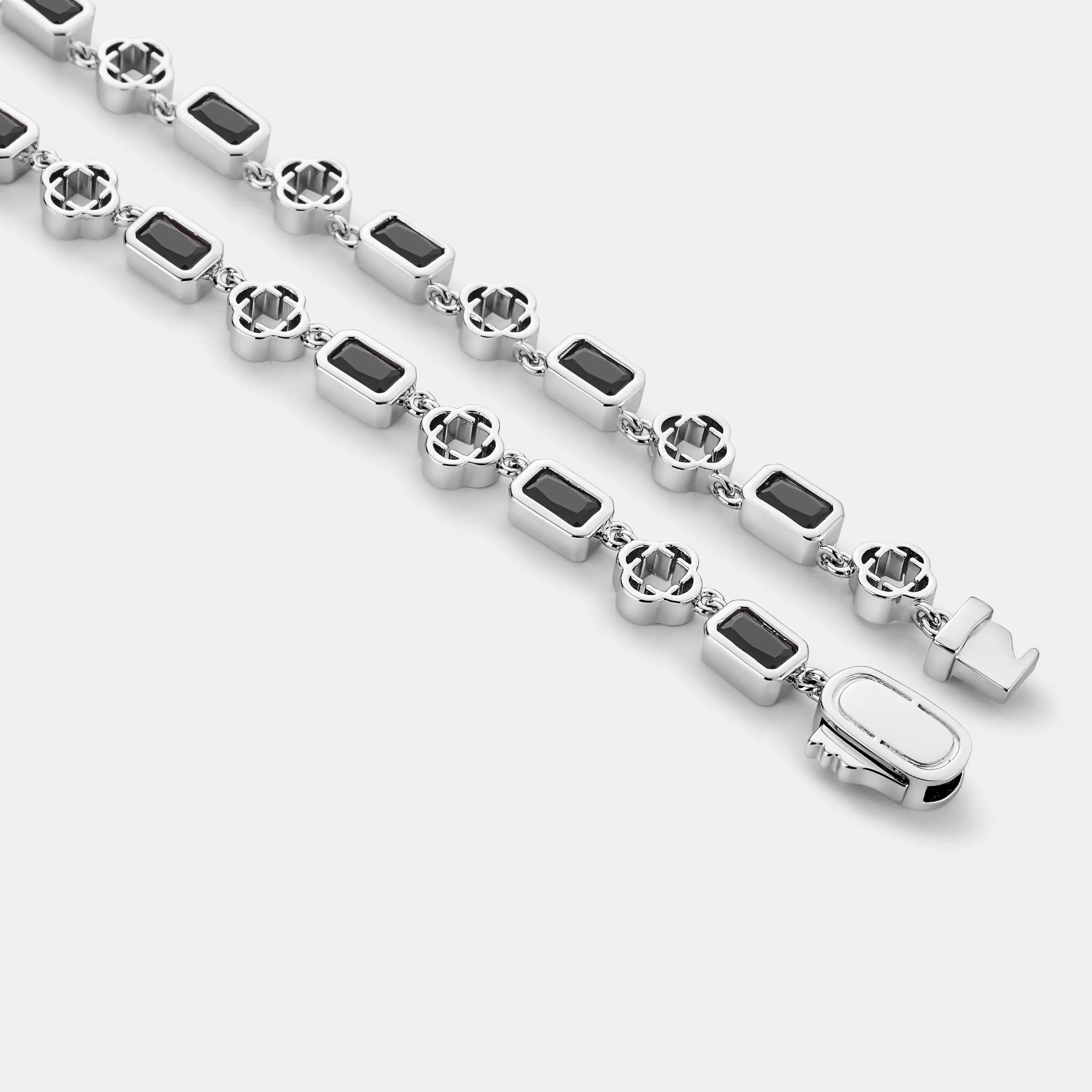 Onyx Gemstone Clover Bracelet (Silver) - Image 4
